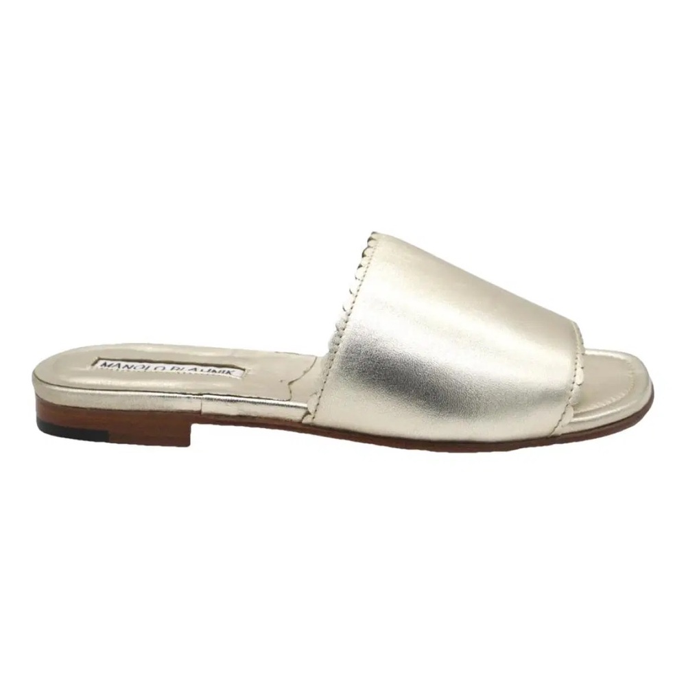 Manolo Blahnik gold sandal 38.5 8 usa